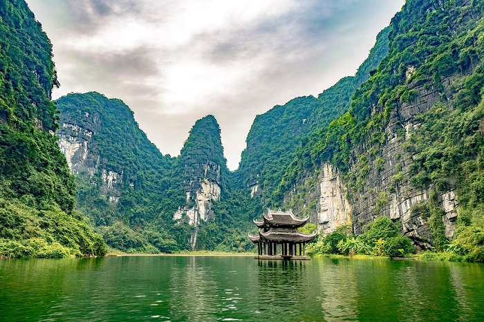 Bái Đính, Tràng An là điểm đến du lịch hấp dẫn tại Ninh Bình